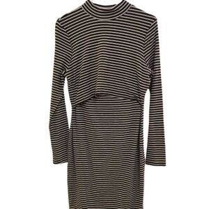 NWT Motherhood Nursing Maternity Dress